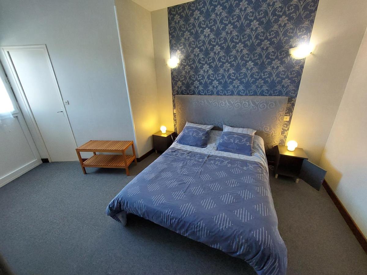 L'Accent - Hotel 2 Etoiles Et Restaurant - Logis Hotels Astaffort Екстериор снимка